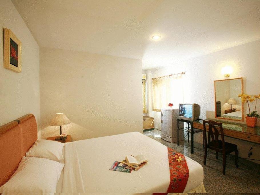 Regent Silom Hotel Bangkok Luaran gambar